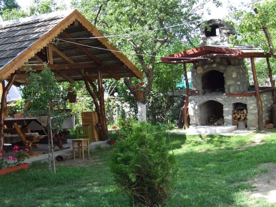 Hotel Zori De Zi Bran  Esterno foto